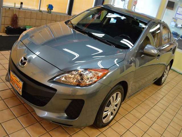 2013 Mazda Mazda3 i SV 4dr Sedan 5A